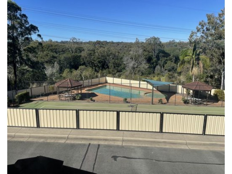 42 10 Adrian Pl, Wishart QLD 4122