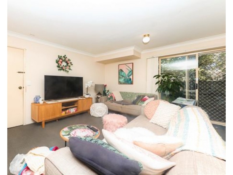 13/104 Ewing Road, Woodridge QLD 4114