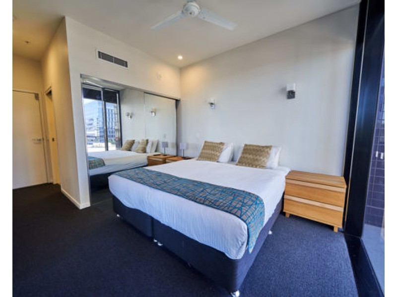 2048/9 Edmondstone St, South Brisbane QLD 4101