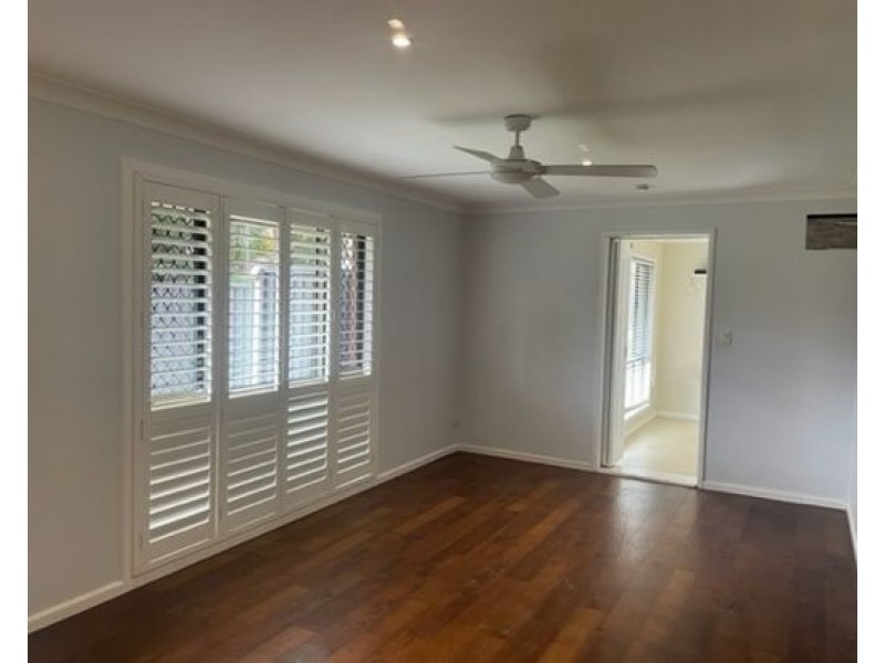 1 Clutha Court, Highland Park QLD 4211