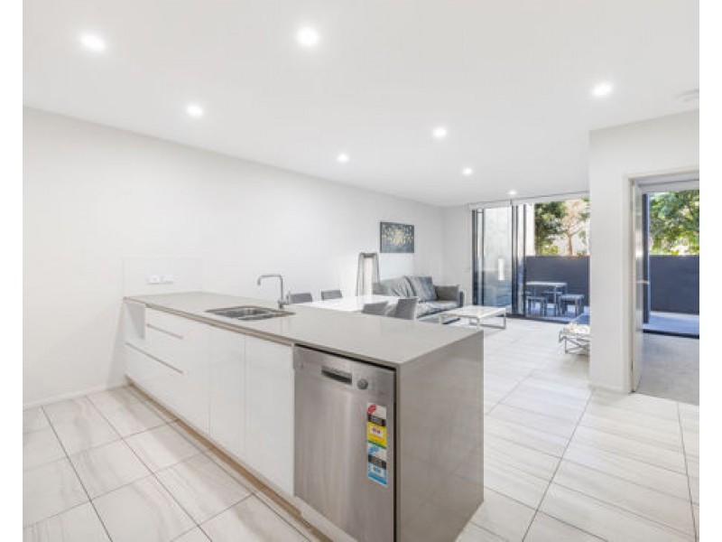 54 Slobodian Ave, Eight Mile Plains QLD 4113