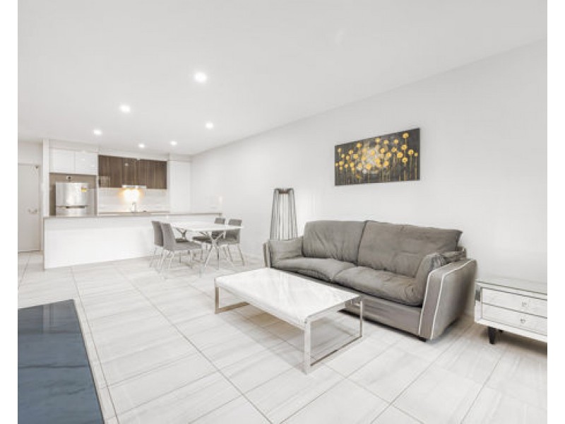 54 Slobodian Ave, Eight Mile Plains QLD 4113