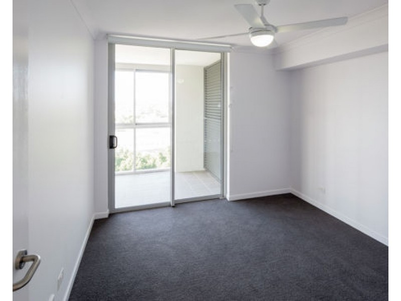 4C / 25-29 Regent Street, Woolloongabba QLD 4102