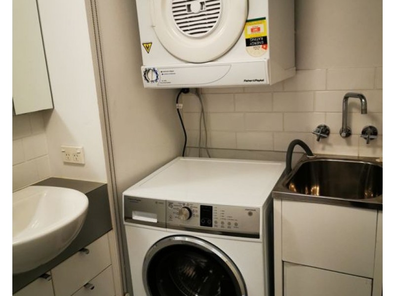 82 Alfred St, Fortitude Valley QLD 4006