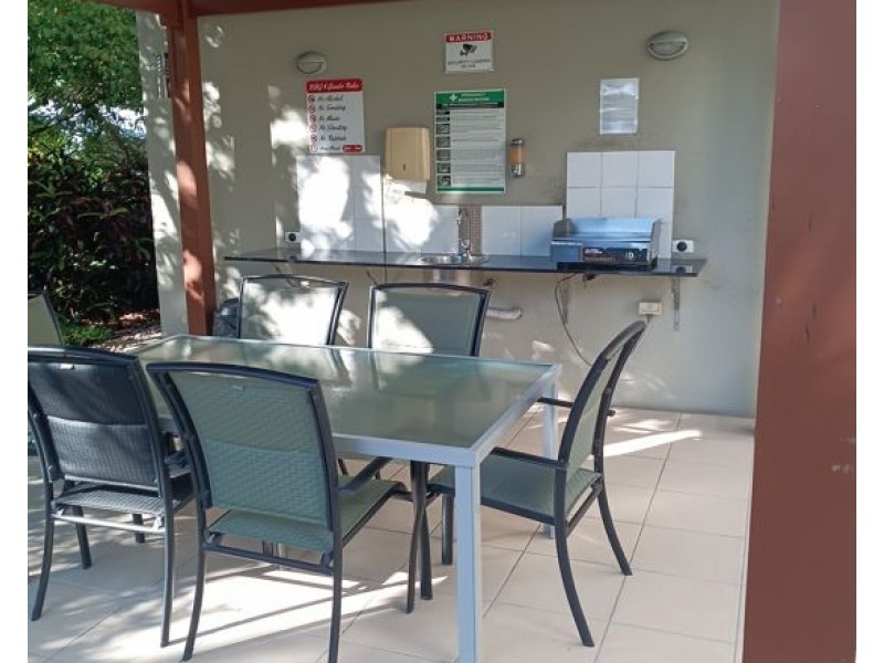17 22-26 Clifton Road, Clifton Beach QLD 4879