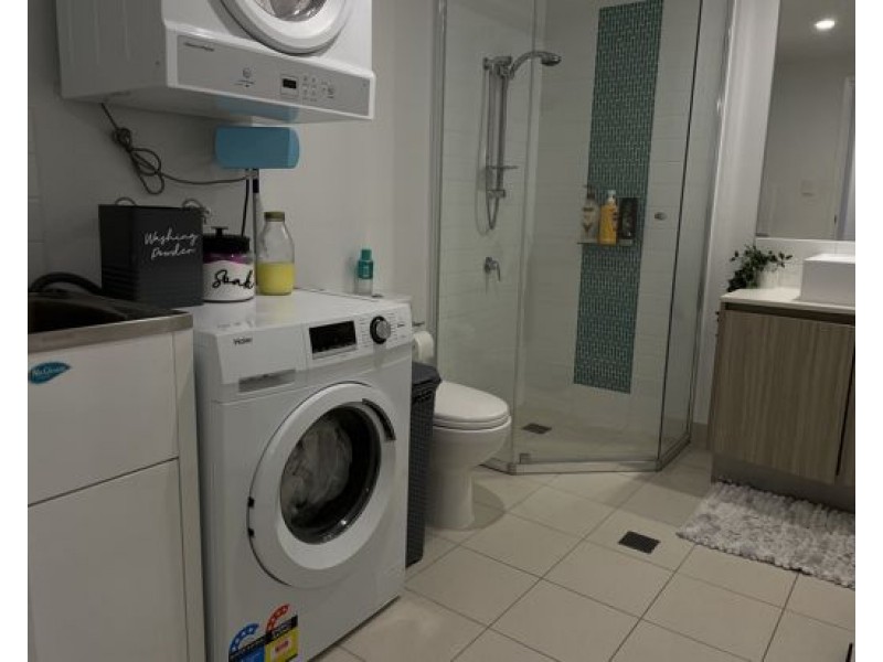 2209 42 Laver Drive, Robina QLD 4226