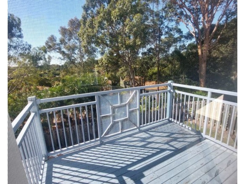 29/2 Studio Drive, Pacific Pines QLD 4211