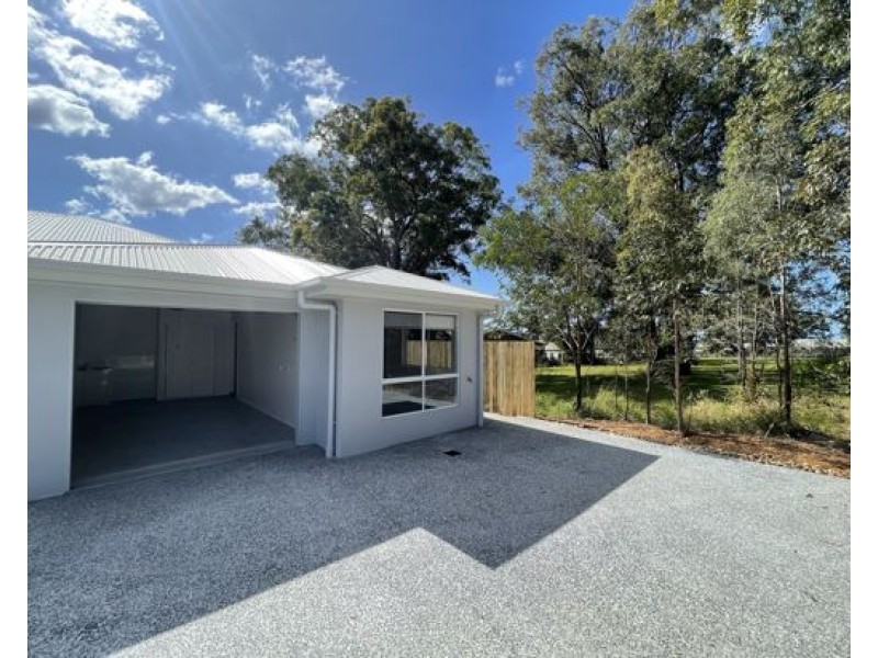 2/10 Bundy Court, Pimpama QLD 4209