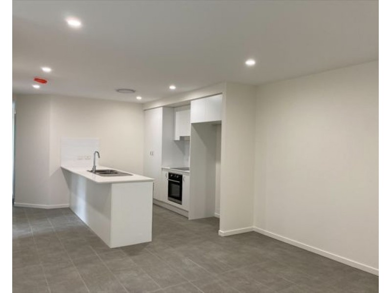 2/10 Bundy Court, Pimpama QLD 4209
