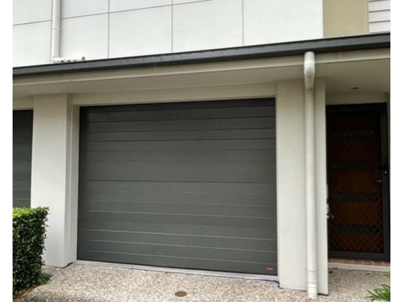 41 20 Kianawah Road South, Manly West QLD 4179