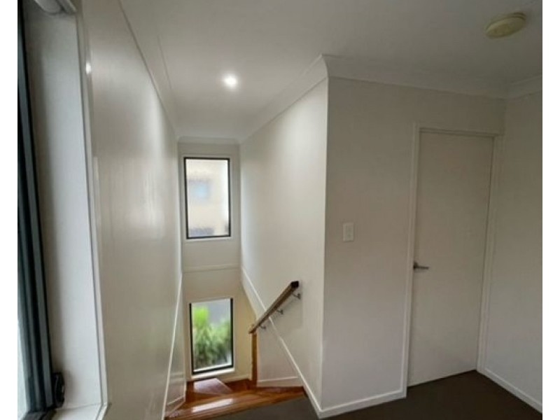 41 20 Kianawah Road South, Manly West QLD 4179