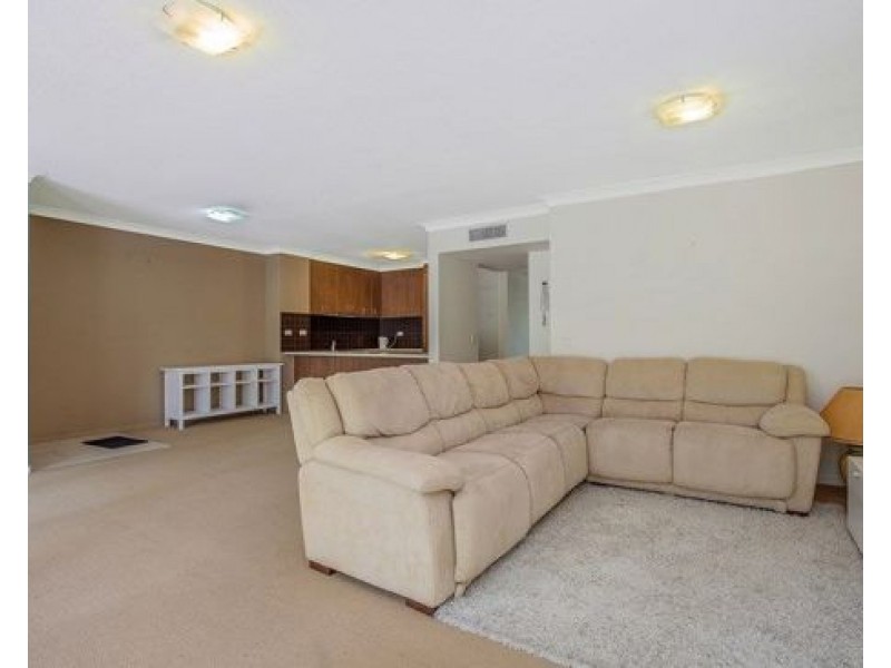 904/33 Clark St, Biggera Waters QLD 4216