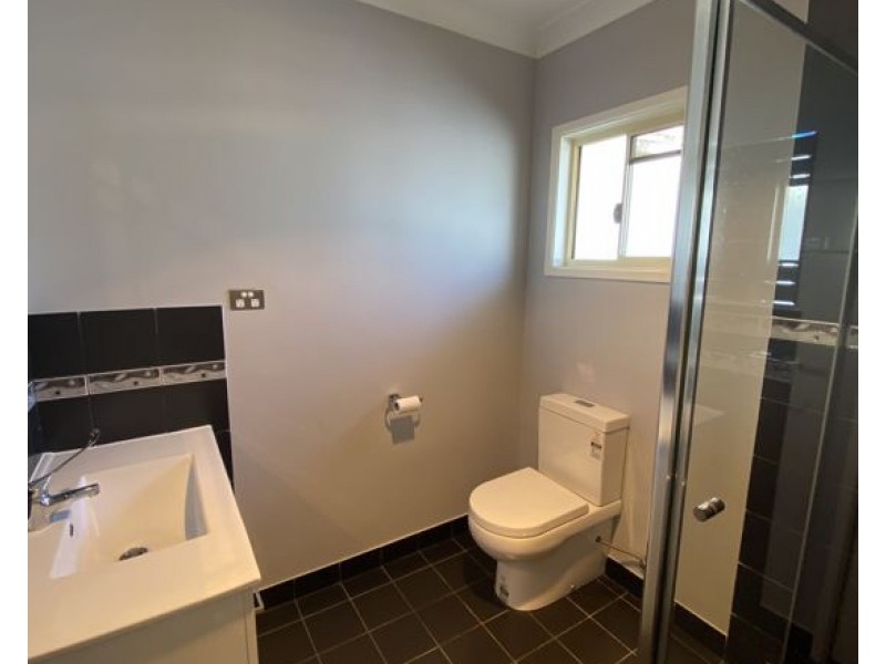 16 Daydream Place, Eight Mile Plains QLD 4113