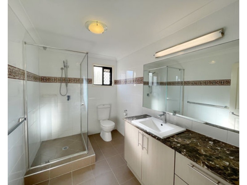 60 Lindwall Street, Upper Mount Gravatt QLD 4122
