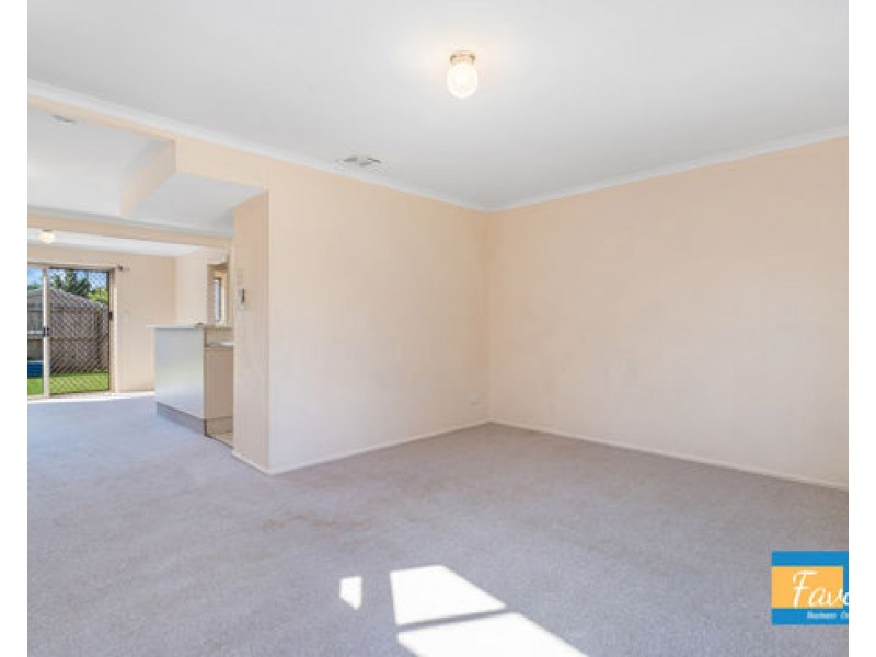 42 63 Olsen Avenue, Labrador QLD 4215