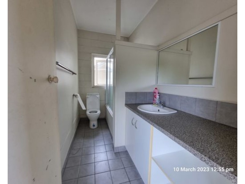 2 66 Goondoon street, Gladstone QLD 4680