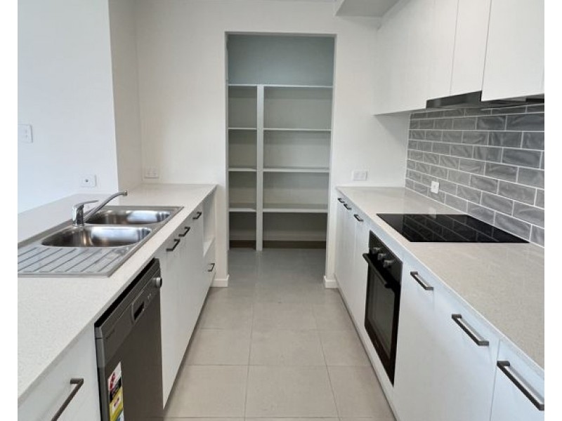 33A Federation Drive, Loganlea QLD 4131