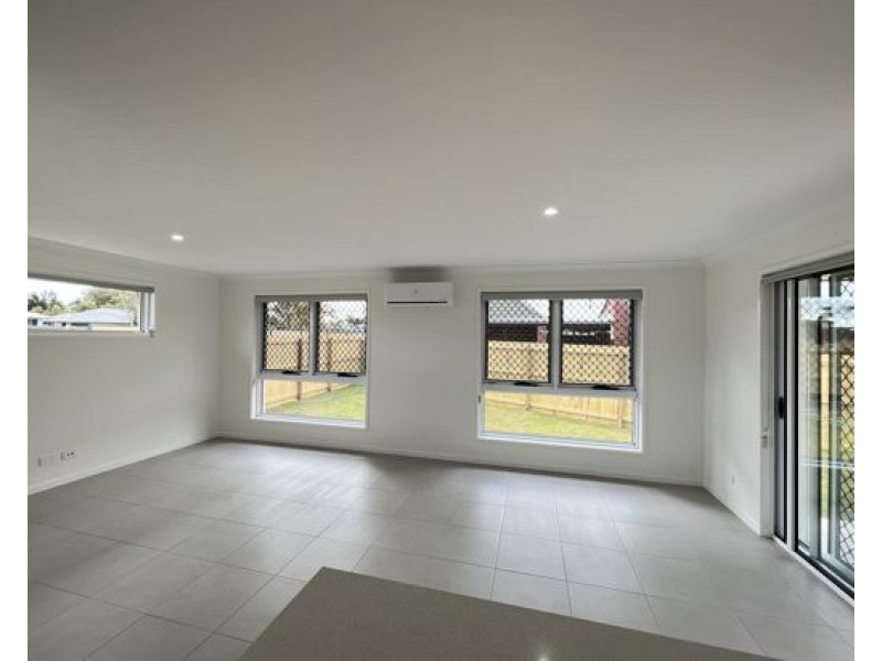 33A Federation Drive, Loganlea QLD 4131