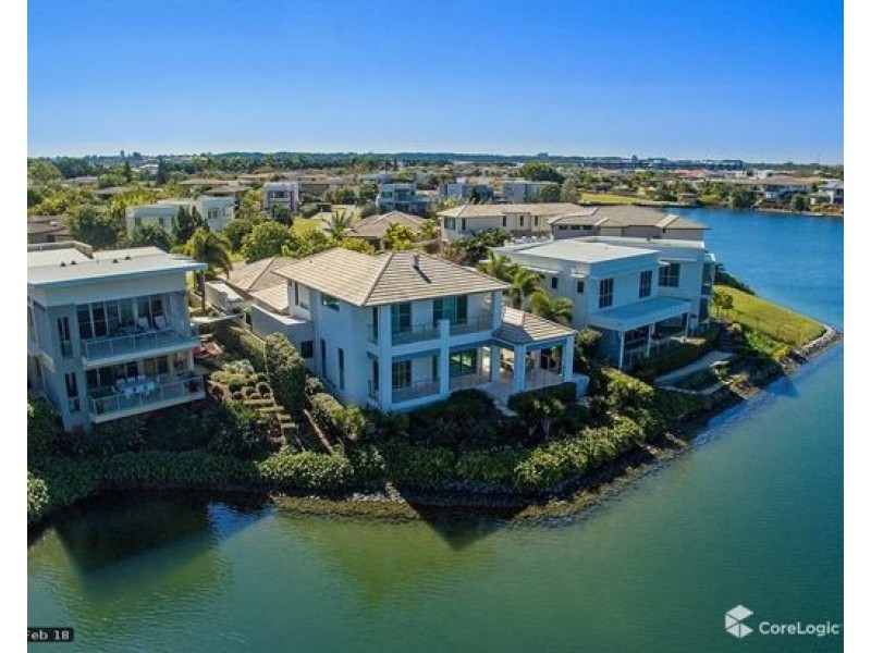 6078 Lugano Drive, Hope Island QLD 4212
