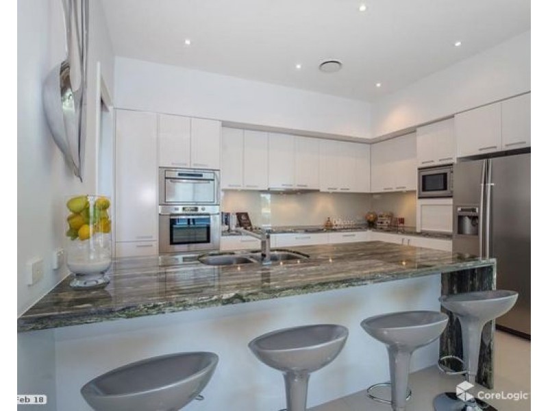 6078 Lugano Drive, Hope Island QLD 4212