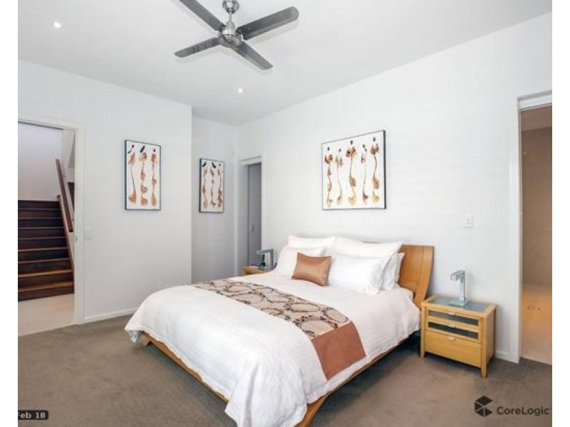6078 Lugano Drive, Hope Island QLD 4212
