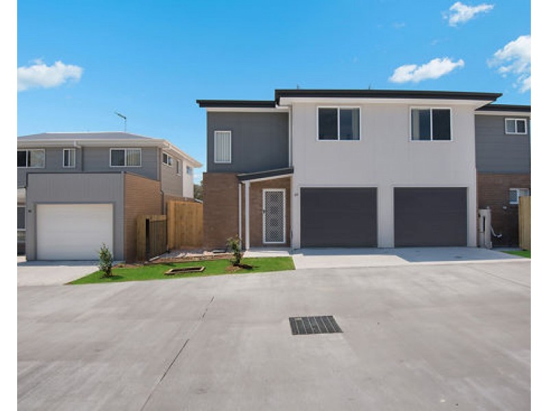 10 Emerald Place, Bridgeman Downs QLD 4035