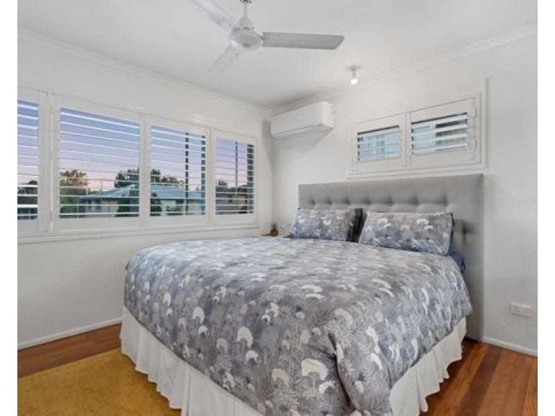 11 Colington Street, Mansfield QLD 4122