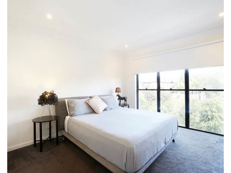 138 North Hill Drive, Robina QLD 4226