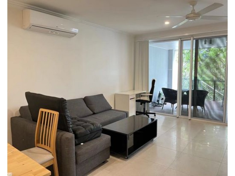 102 Florabella Drive, Robina QLD 4226