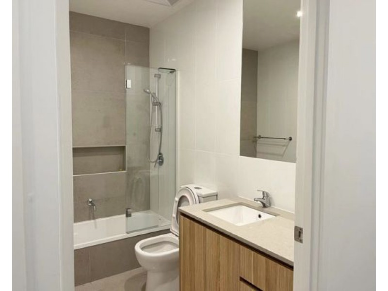 102 Florabella Drive, Robina QLD 4226