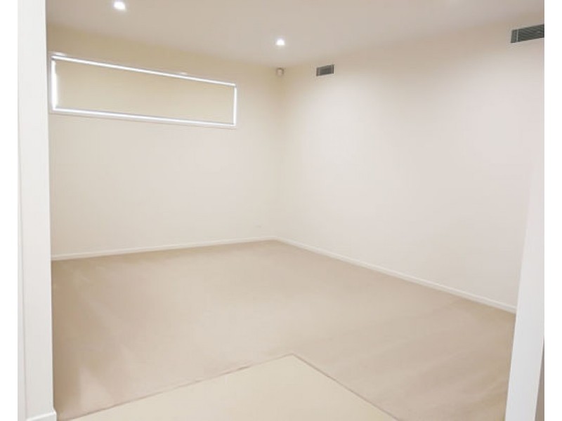1073 Edgecliff Drive, Sanctuary Cove QLD 4212