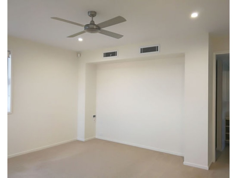 1073 Edgecliff Drive, Sanctuary Cove QLD 4212
