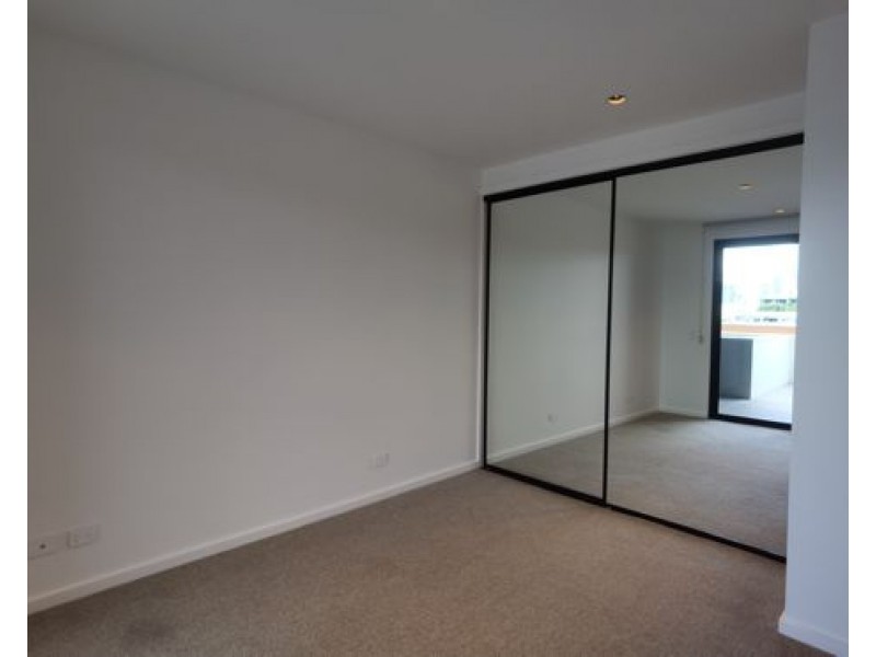 703 / 31 Wyandra Street, Teneriffe QLD 4005