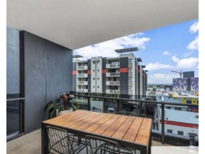 505/17 Gibbon Street, Woolloongabba QLD 4102