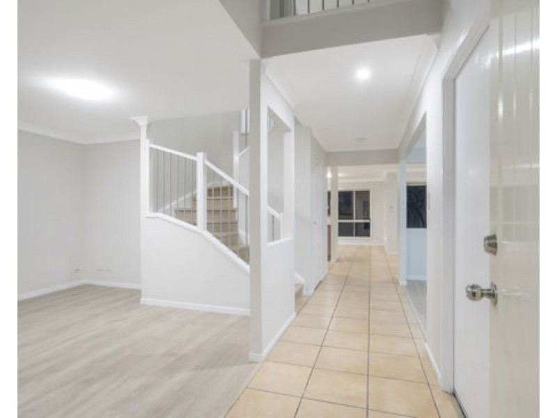 6 Mead Place, Calamvale QLD 4116