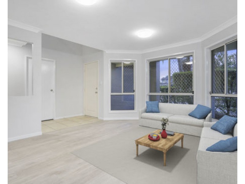 6 Mead Place, Calamvale QLD 4116