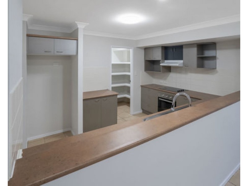6 Mead Place, Calamvale QLD 4116
