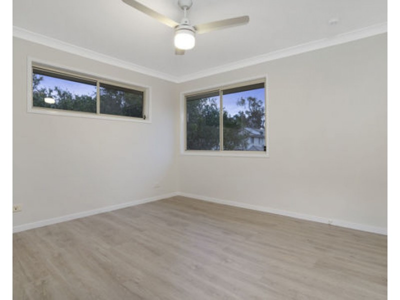 6 Mead Place, Calamvale QLD 4116