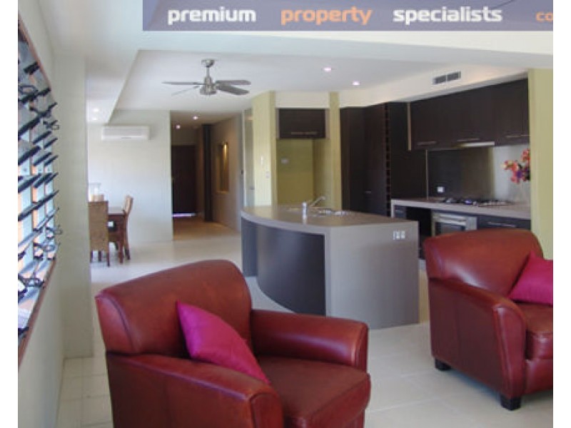 1/82 Cedar Road, Palm Cove QLD 4879