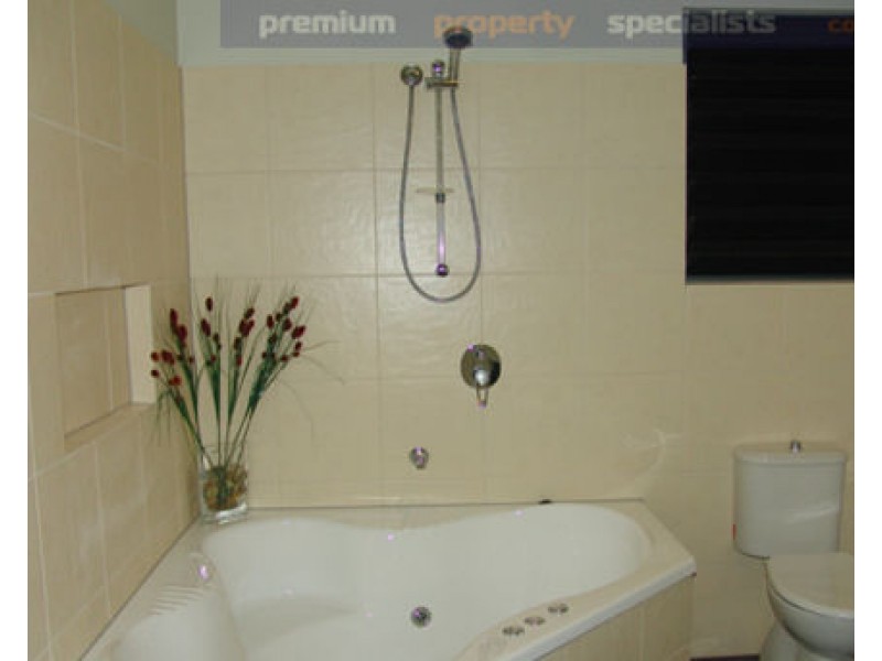 1/82 Cedar Road, Palm Cove QLD 4879