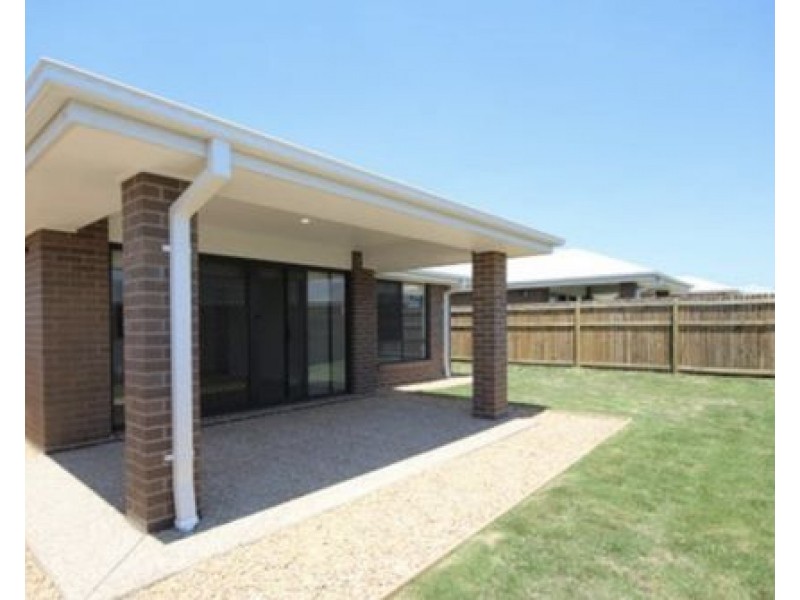 10 Como Way, Redbank QLD 4301