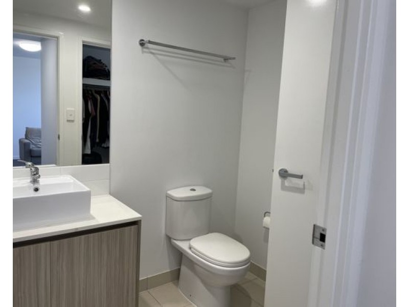 3204 42 Laver Drive, Robina QLD 4226