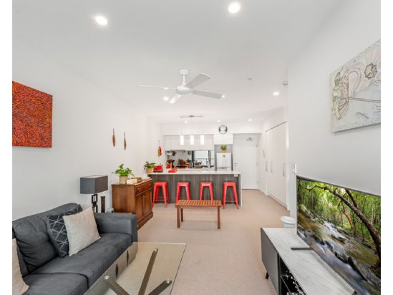 20509/300 Old Cleveland Road, Coorparoo QLD 4151