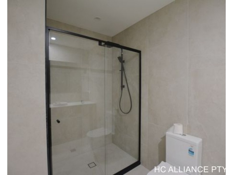 1 View St, Holland Park QLD 4121