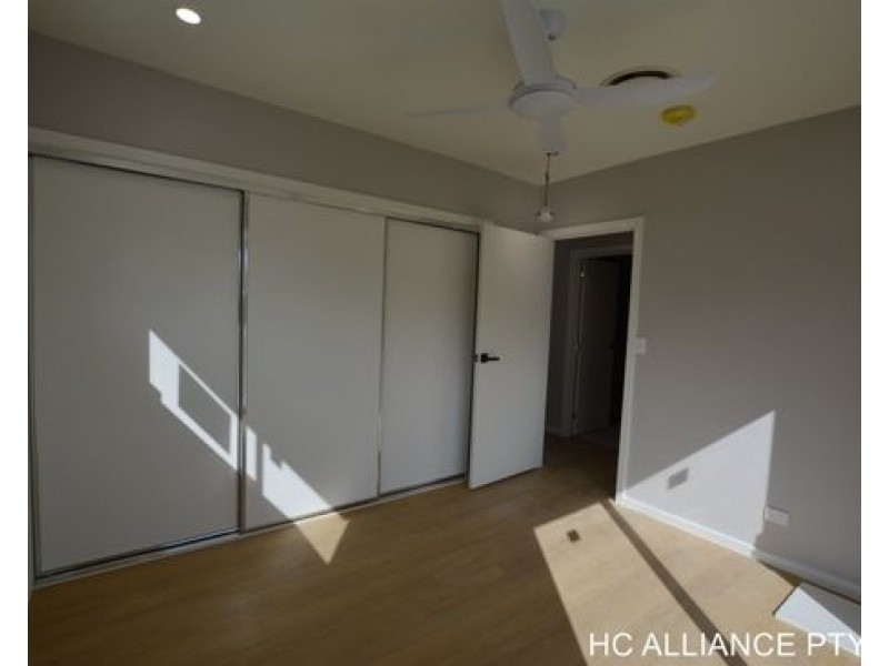 1 View St, Holland Park QLD 4121