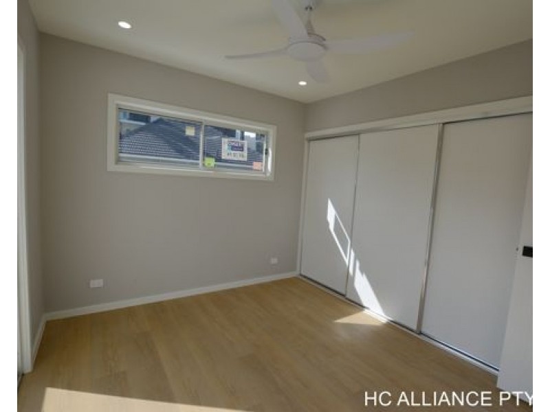 1 View St, Holland Park QLD 4121