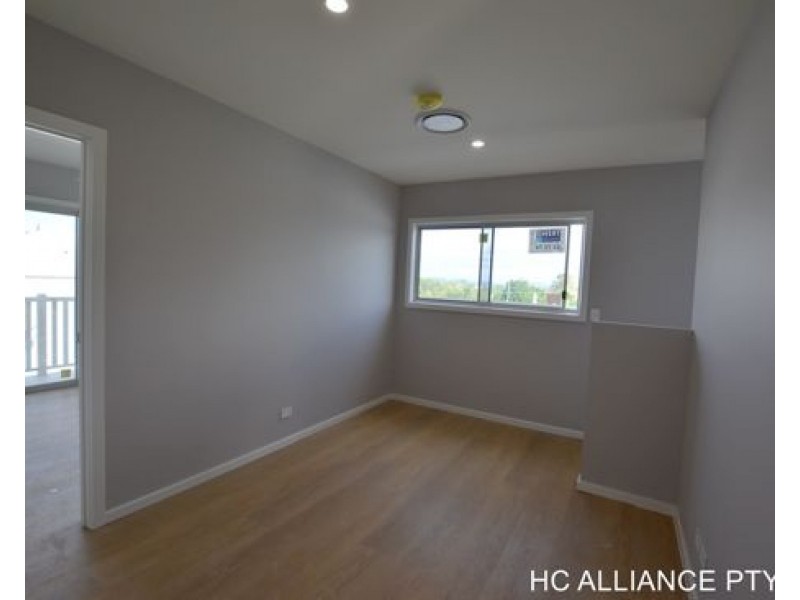 1 View St, Holland Park QLD 4121