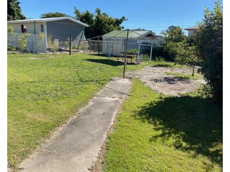 24 Aloomba Court, Redcliffe QLD 4020