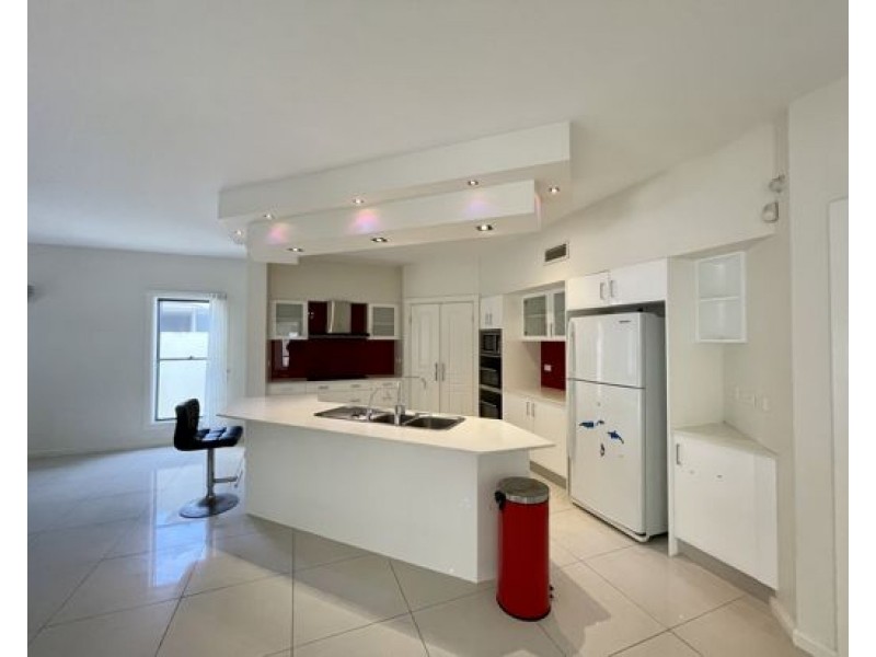 57 East Quay Drive, Biggera Waters QLD 4216