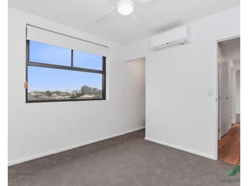 708/10 Curwen Terrace, Chermside QLD 4032